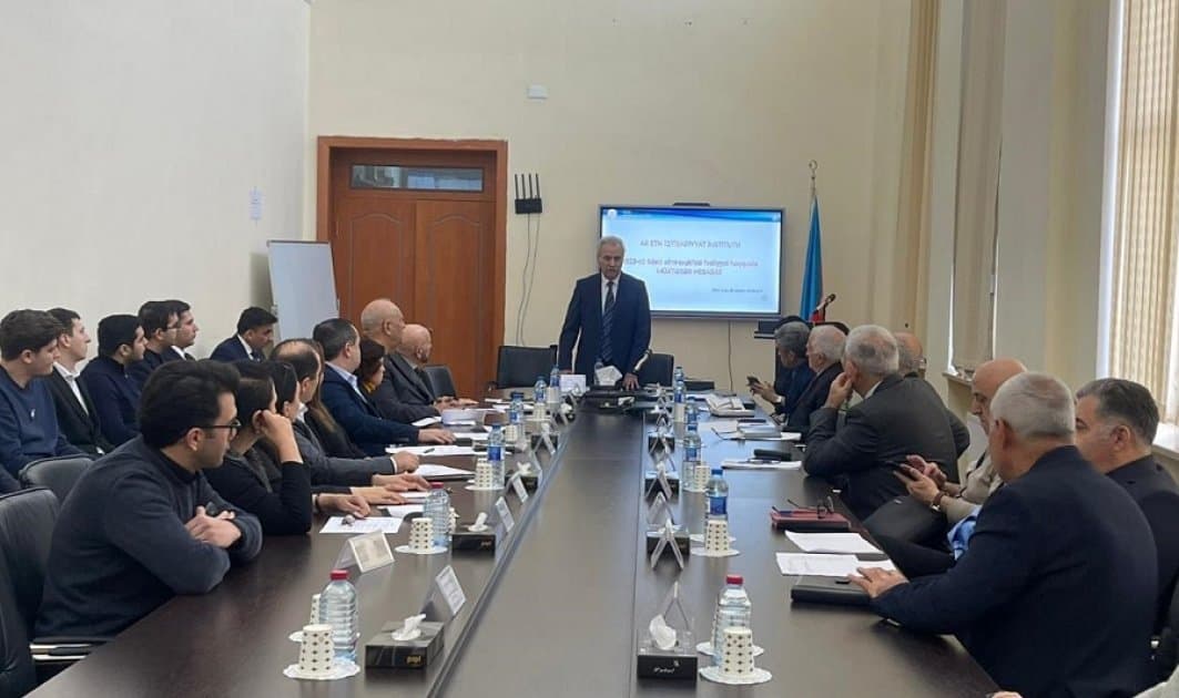 İqtisadiyyat İnstitutunun keçirdiyi müsabiqənin qalibləri mükafatlandırılıb - AZƏRTAC