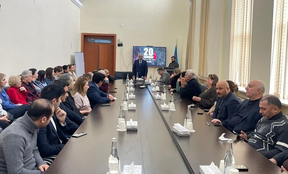 İqtisadiyyat İnstitutunda 20 Yanvar şəhidlərinin xatirəsi yad edilib