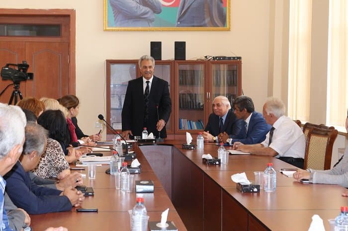 Latviyalı ekspertlərlə birgə qanun layihələrinin müzakirəsi 08.10.2015 3