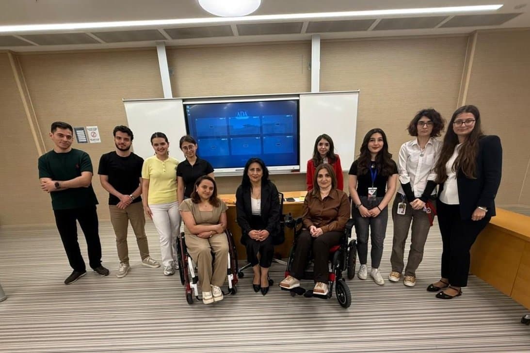 İqtisadiyyat İnstitutunun şöbə müdiri ADA Universitetində seminarda çıxış edib