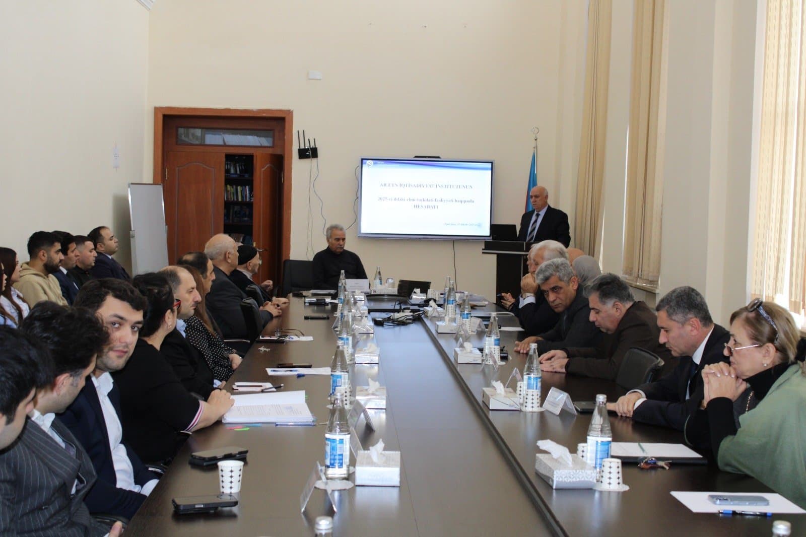Bakı Biznes Universitetinin magistrantlarına İqtisadiyyat İnstitutunun sertifikatı verilib
