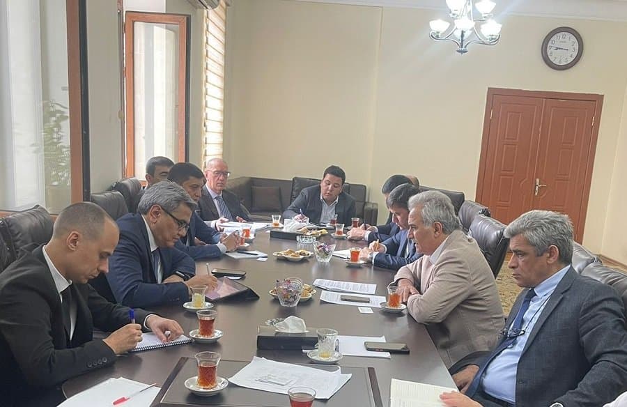İqtisadiyyat İnstitutunda Özbəkistan nümayəndə heyəti ilə görüş keçirilib
