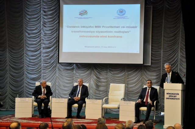 AMEA İqtisadiyyat İnstitutu və Mingəçevir Dövlət Universitetinin birgə təşkilatçılığı ilə elmi konfrans keçirilib 6
