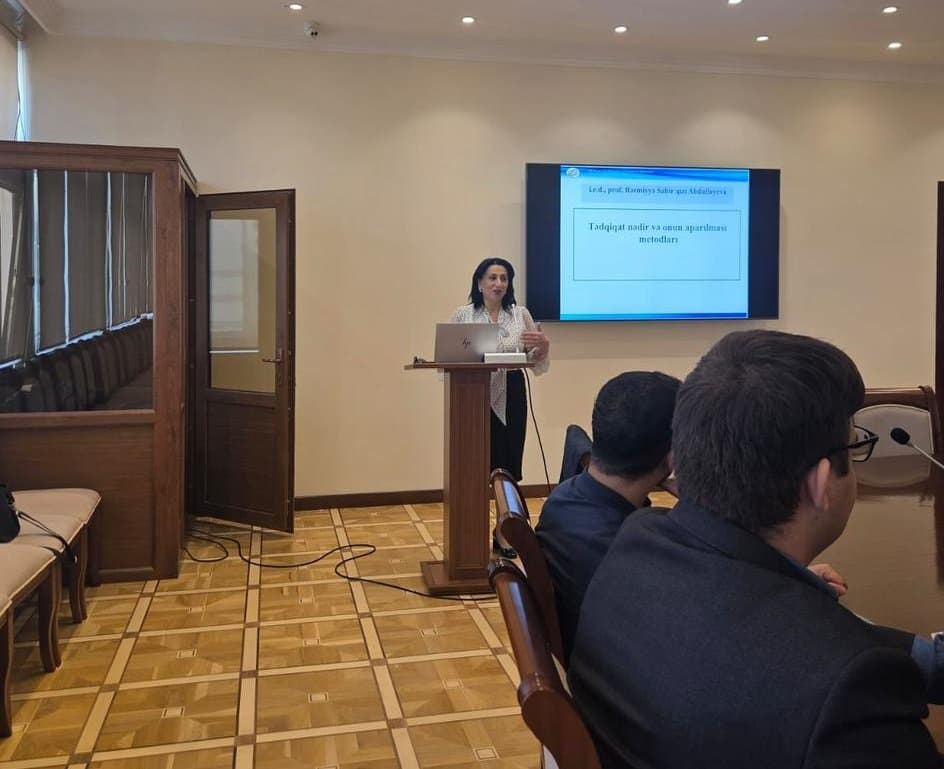 İqtisadiyyat İnstitutunun şöbə müdiri Bakı Biznes Universitetində doktorantlara təlim keçib 2