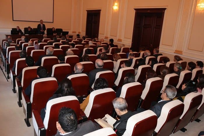 İqtisadiyyat İnstitutunda illik hesabat yığıncağı keçirilmişdir 19.01.16 6